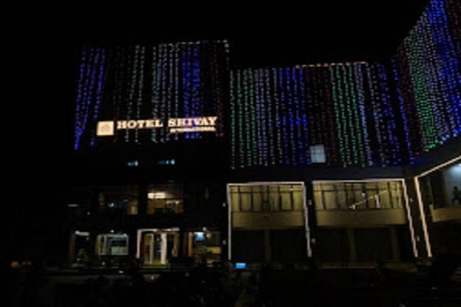 Hotel Shivay International Tharad Экстерьер фото